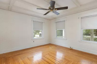 20 Lexington Ave, Haverhill, MA 01835 - Photo 9