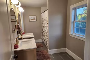10 Arbutus Rd, Worcester, MA 01606 - Photo 19