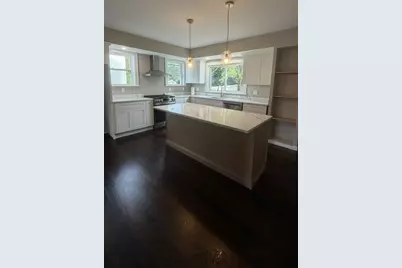 10 Arbutus Rd, Worcester, MA 01606 - Photo 5