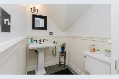159 Washington St #4, Newton, MA 02458 - Photo 27