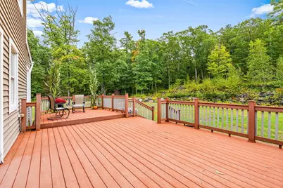 208 SW Main St, Douglas, MA 01516 - Photo 27