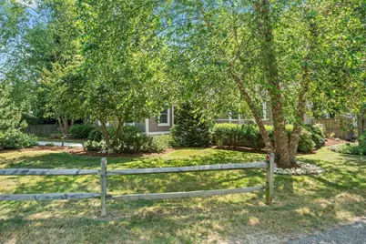 7 Elliot St, Kingston, MA 02364 - Photo 35
