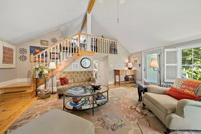 7 Elliot St, Kingston, MA 02364 - Photo 5