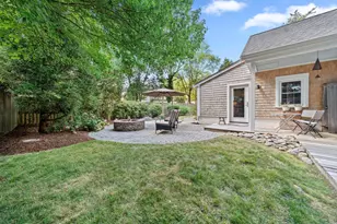 7 Elliot St, Kingston, MA 02364 - Photo 29