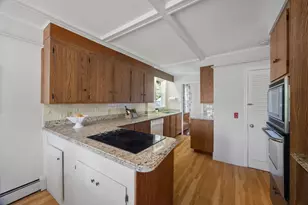 56 Rockdale, Lynn, MA 01904 - Photo 17