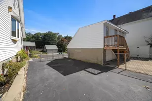 56 Rockdale, Lynn, MA 01904 - Photo 33