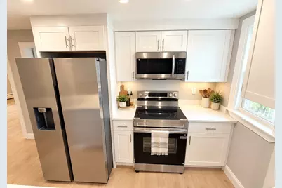 92 Dresser St, Southbridge, MA 01550 - Photo 11