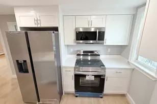 92 Dresser St, Southbridge, MA 01550 - Photo 9