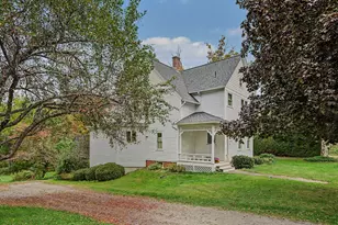 13 East St, Southampton, MA 01073 - Photo 3