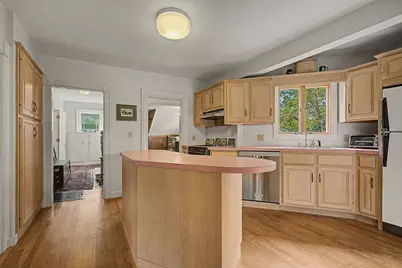 13 East St, Southampton, MA 01073 - Photo 11