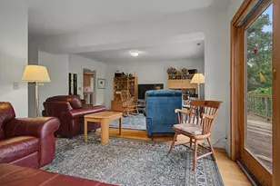 13 East St, Southampton, MA 01073 - Photo 7