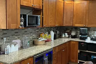 20 Moulton, Lynn, MA 01905 - Photo 5
