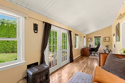52 Thornton Ave, Methuen, MA 01844 - Photo 11