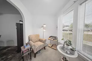 2 Hawthorne Ln, Nashua, NH 03062 - Photo 17