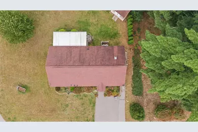 2 Hawthorne Ln, Nashua, NH 03062 - Photo 5