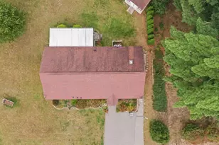 2 Hawthorne Ln, Nashua, NH 03062 - Photo 5