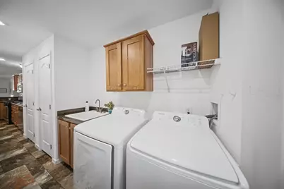 2 Hawthorne Ln, Nashua, NH 03062 - Photo 29