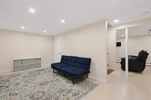 49 Walnut St, Attleboro, MA 02703 - Photo 23