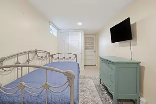 49 Walnut St, Attleboro, MA 02703 - Photo 27