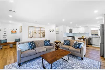 11 Palm St, Falmouth, MA 02536 - Photo 11