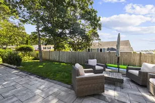 11 Palm St, Falmouth, MA 02536 - Photo 31