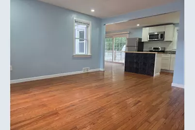 1042 W Boylston St, Worcester, MA 01606 - Photo 5