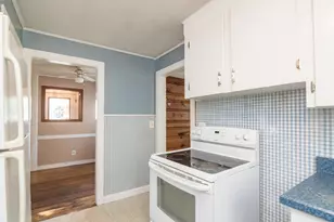 63 Martha St, Chicopee, MA 01020 - Photo 15