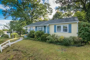 63 Martha St, Chicopee, MA 01020 - Photo 3