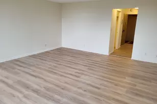 44 Washington St, Brookline, MA 02445 - Photo 5
