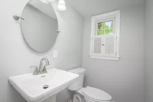 38 Guild St, Lowell, MA 01852 - Photo 21
