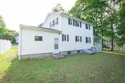 38 Guild St #1, Lowell, MA 01852 - Photo 3