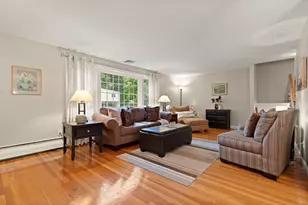 70 Longview Rd, Reading, MA 01867 - Photo 11