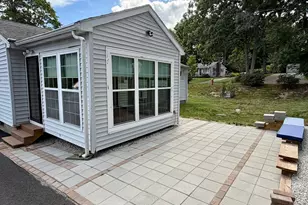 82 Walnut St, Oxford, MA 01540 - Photo 9