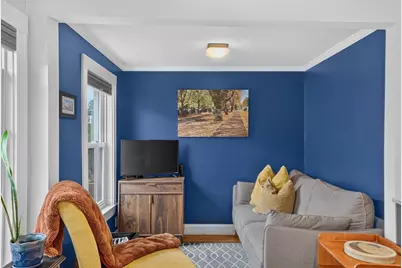 182 Marion St #2, Boston, MA 02128 - Photo 5