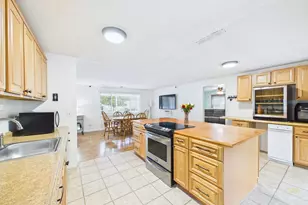186 Powderhorn Dr, Taunton, MA 02780 - Photo 7