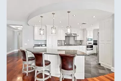 1 Longbeach Ave #101, Hull, MA 02045 - Photo 5