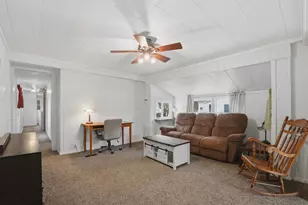 17 Conestoga Trail, Brookfield, MA 01506 - Photo 5