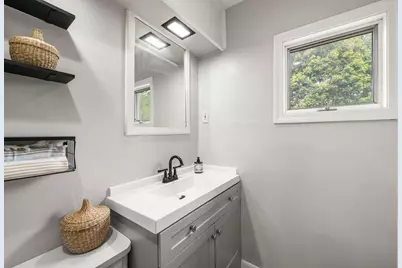60 Sassamon Ave, Milton, MA 02186 - Photo 21