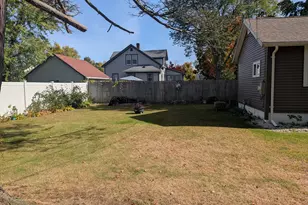 195 Ambrose, Springfield, MA 01109 - Photo 39