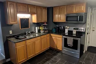 195 Ambrose, Springfield, MA 01109 - Photo 5