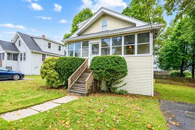 4 Circuit Rd., Braintree, MA 02184 - Photo 3
