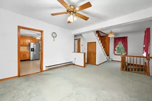 4 Circuit Rd, Braintree, MA 02184 - Photo 7