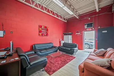 777 Confidential St, Salem, MA 01970 - Photo 17