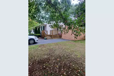 25 Holloway St, Berkley, MA 02779 - Photo 5