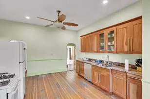 128 Summer St, Watertown, MA 02472 - Photo 11