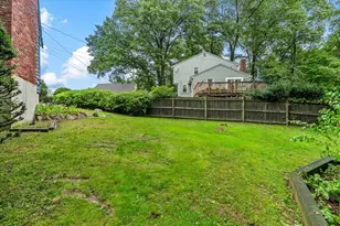33 Old Carriage Ln, Braintree, MA 02184 - Photo 35