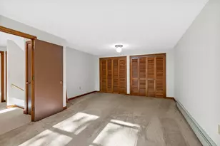 33 Old Carriage Ln, Braintree, MA 02184 - Photo 19