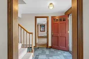 33 Old Carriage Ln, Braintree, MA 02184 - Photo 5