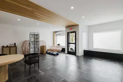 210 School St, Taunton, MA 02780 - Photo 11