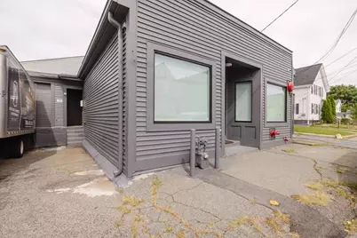 210 School St, Taunton, MA 02780 - Photo 3